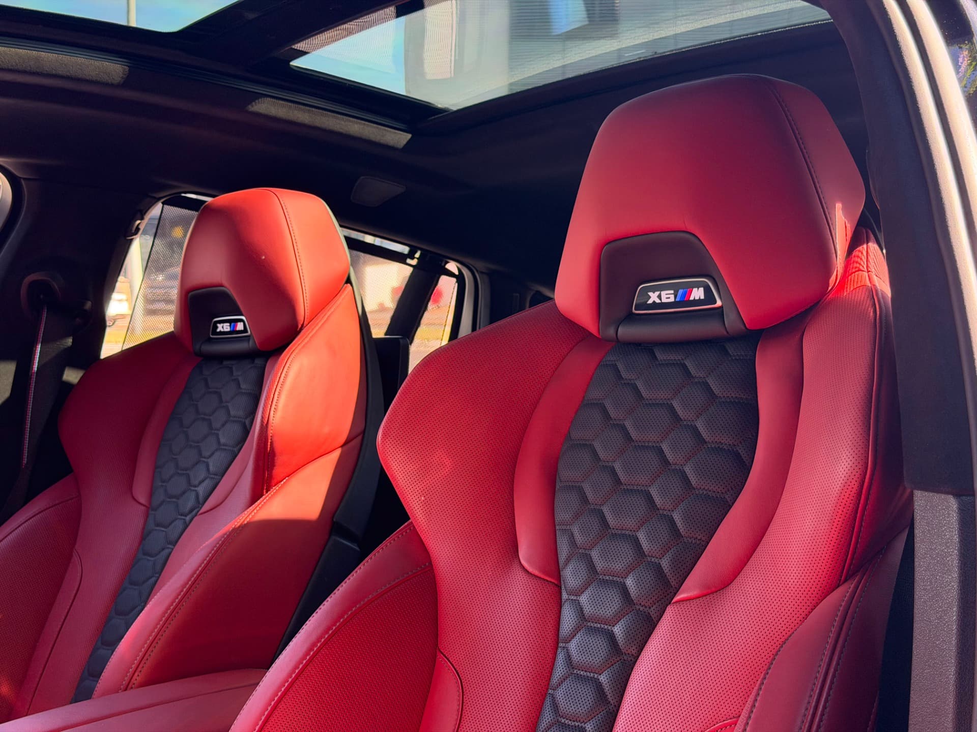 BMW X6 - Imagem 8