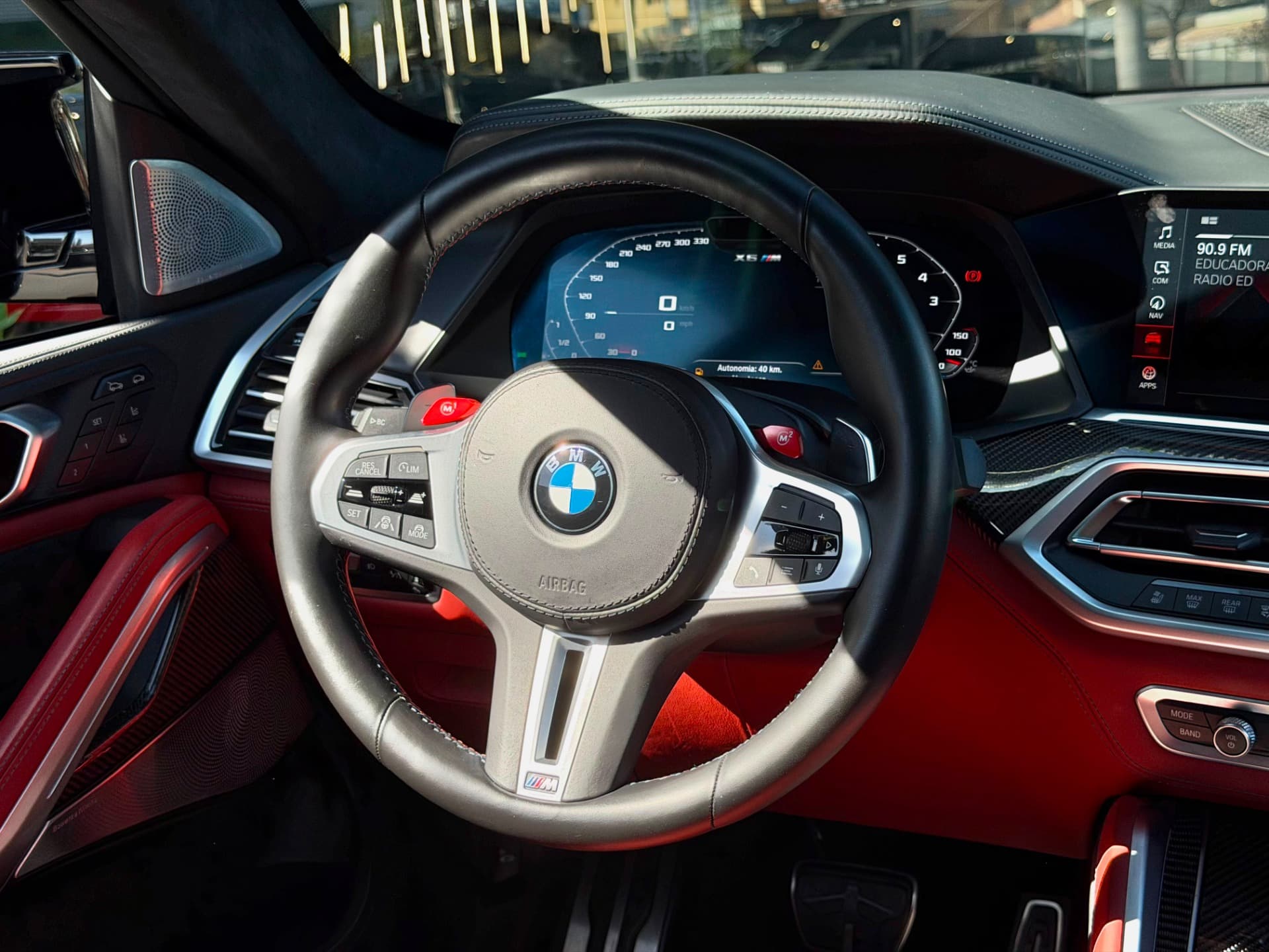 BMW X6 - Imagem 13
