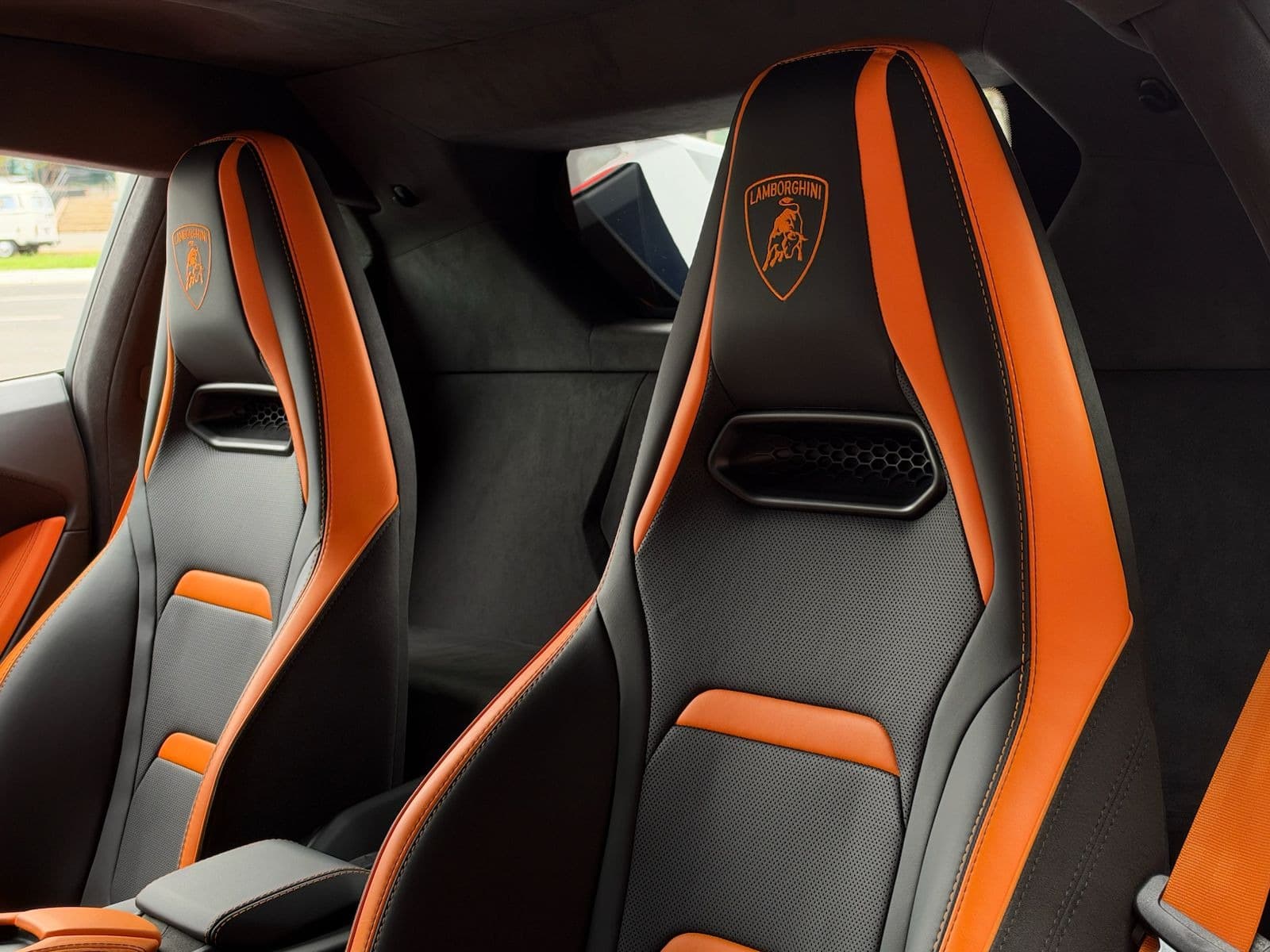 Lamborghini TEMERÁRIO - Imagem 10