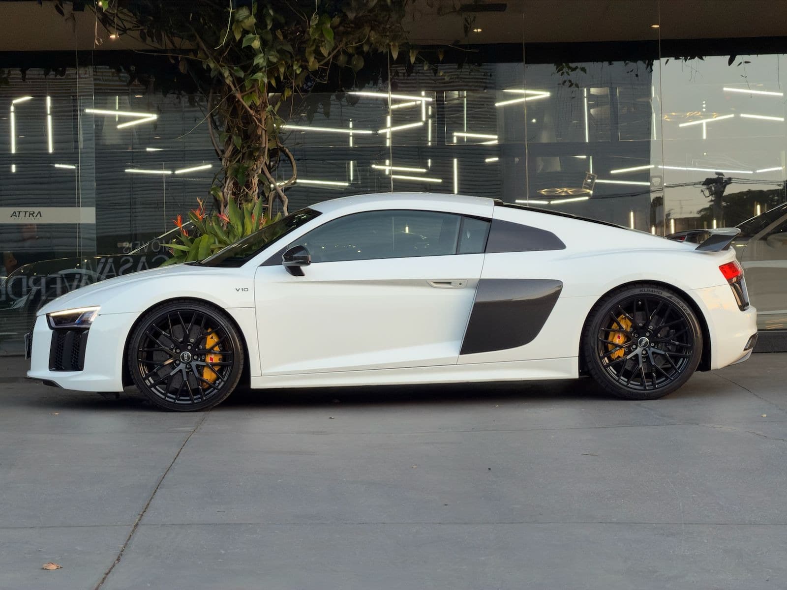 Audi R8 - Imagem 4