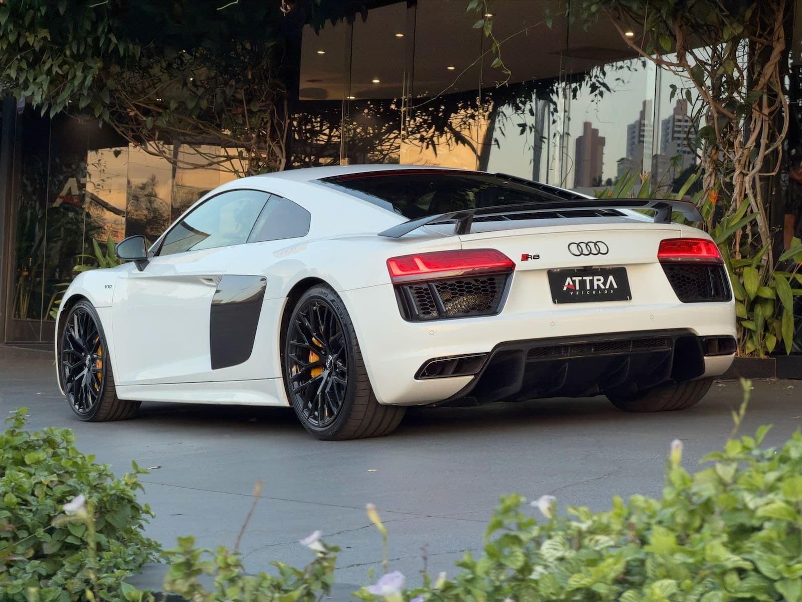 Audi R8 - Imagem 7
