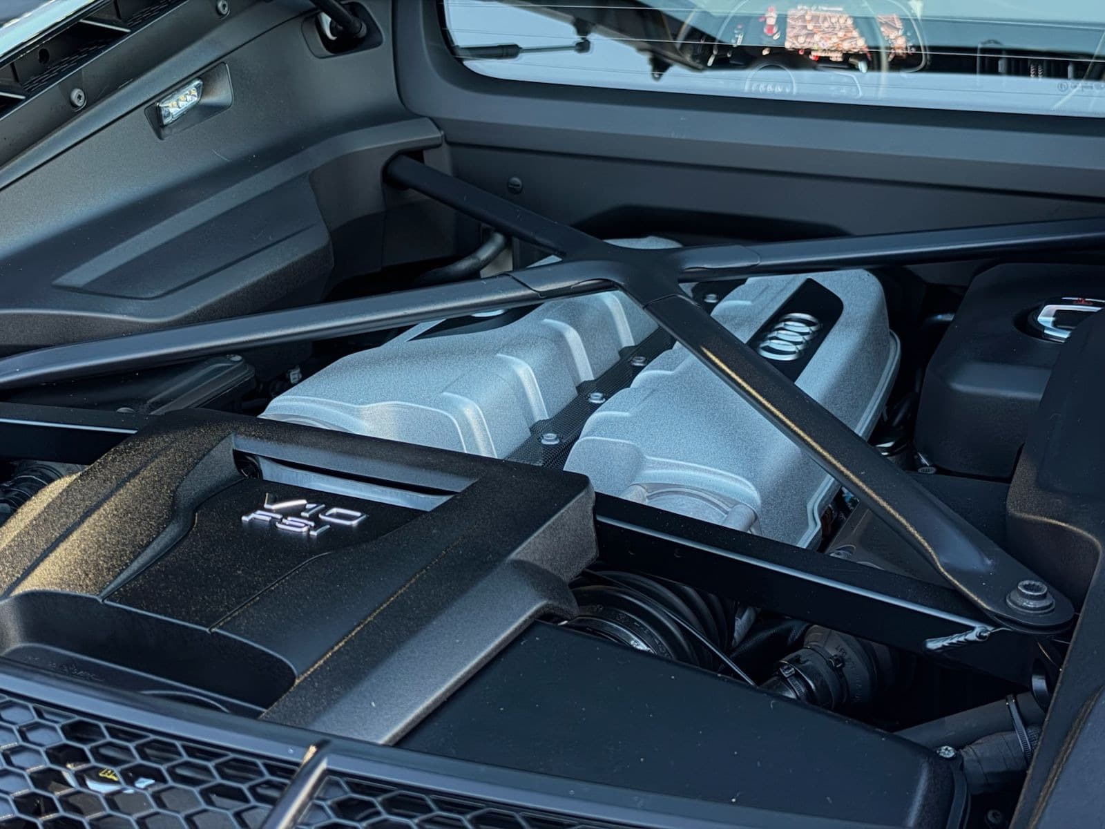 Audi R8 - Imagem 10