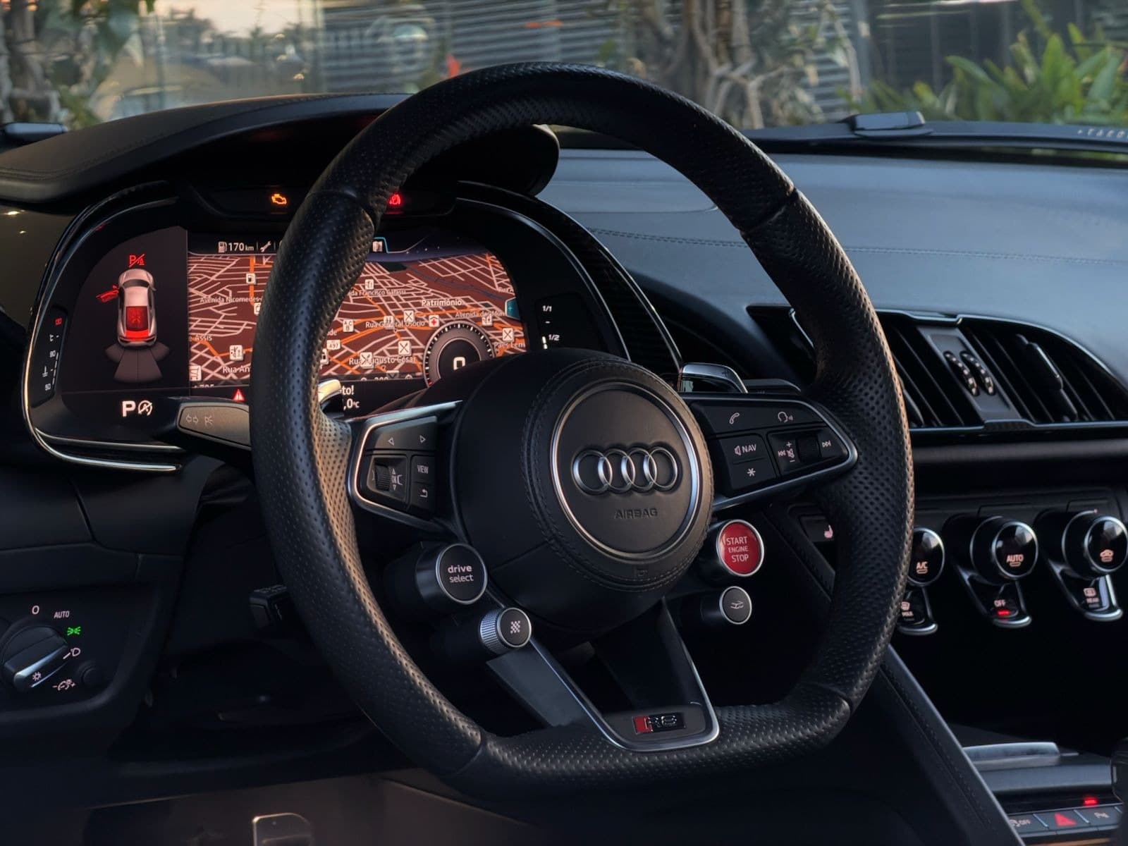 Audi R8 - Imagem 14