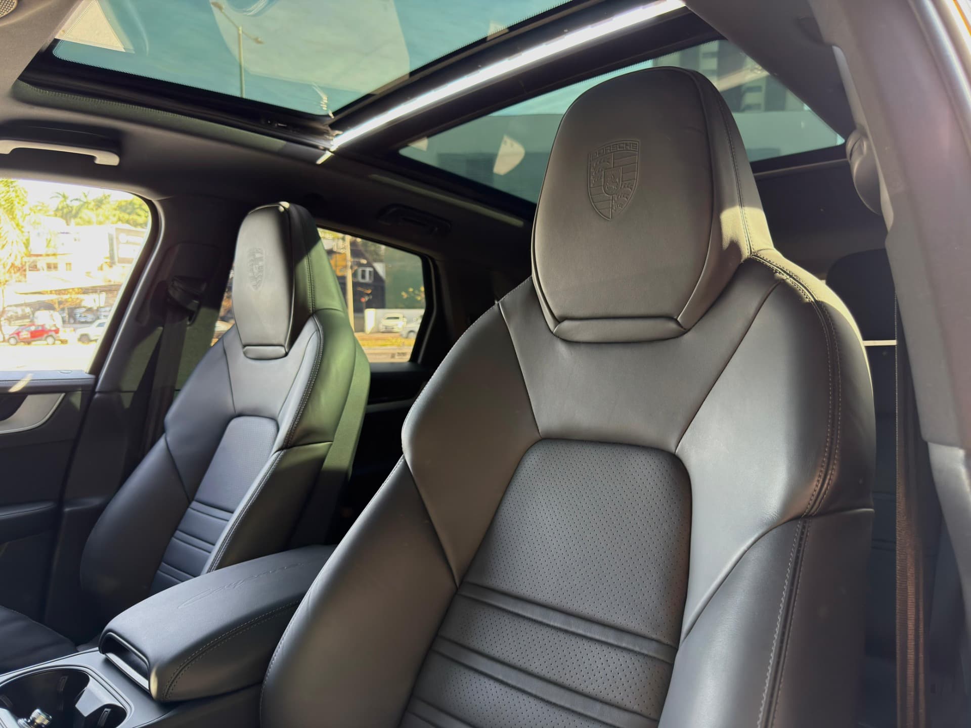 Porsche Cayenne - Imagem 8