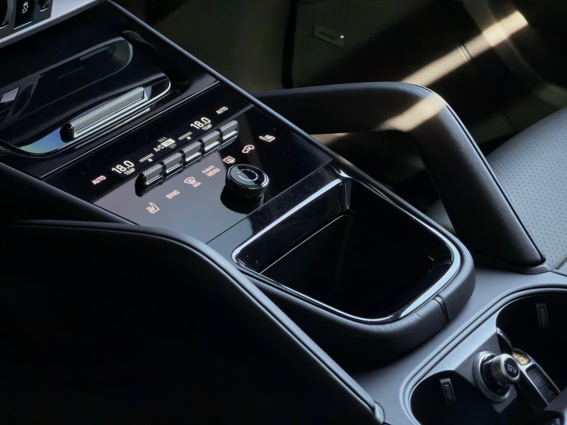 Porsche Cayenne - Imagem 16