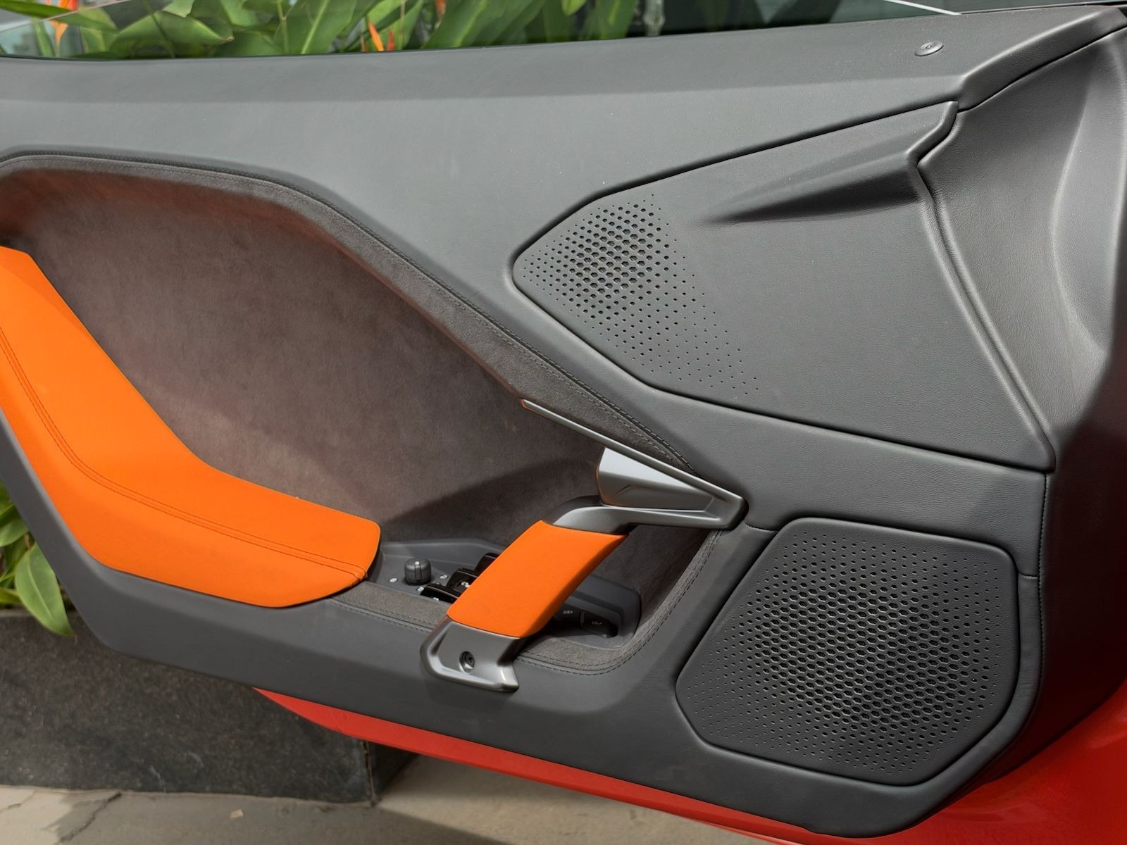 Lamborghini TEMERÁRIO 2026 — foto 20 de 20 do veículo em estoque na Attra Veículos