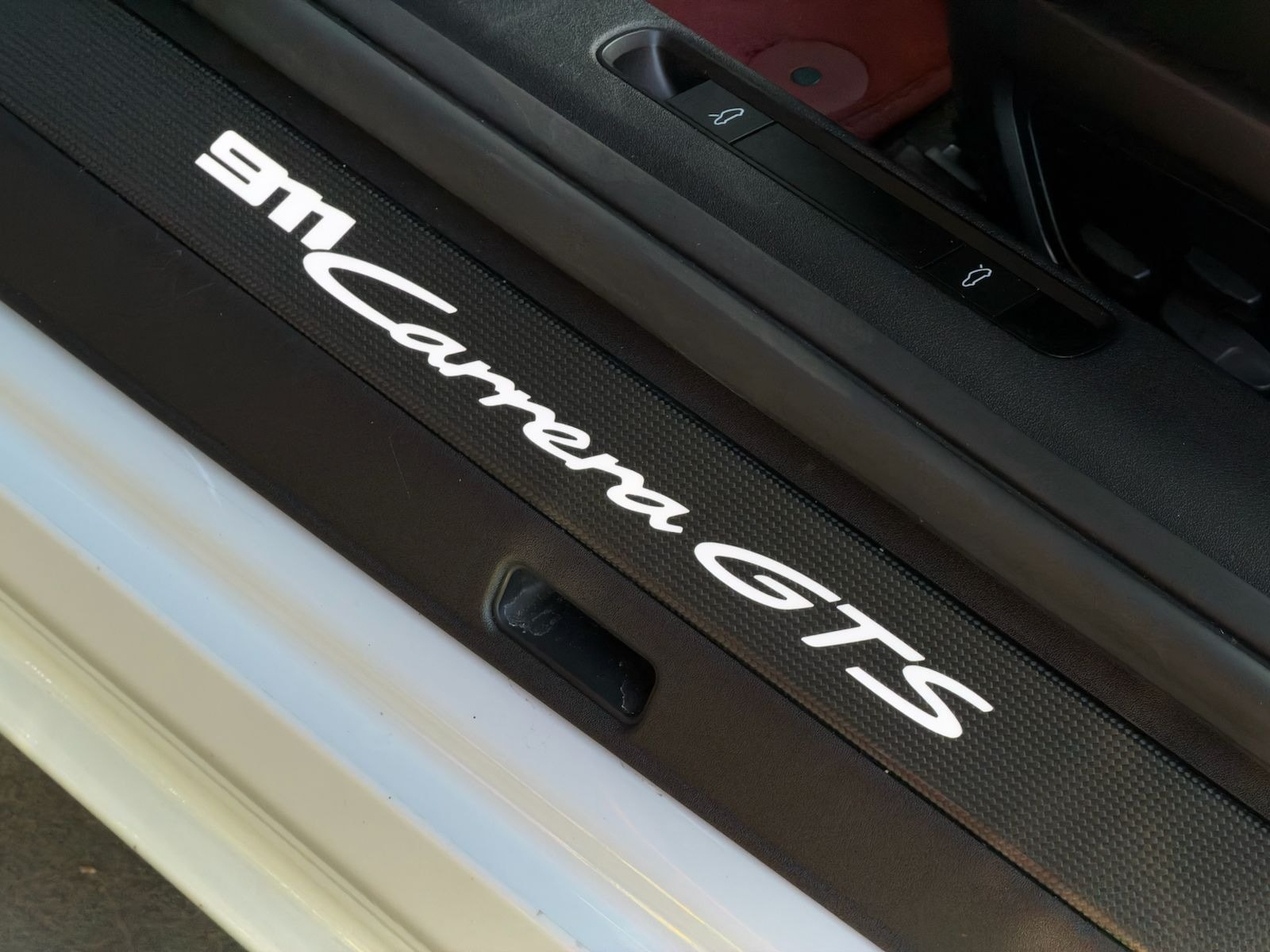 Porsche 911 2026 — foto 20 de 20 do veículo em estoque na Attra Veículos