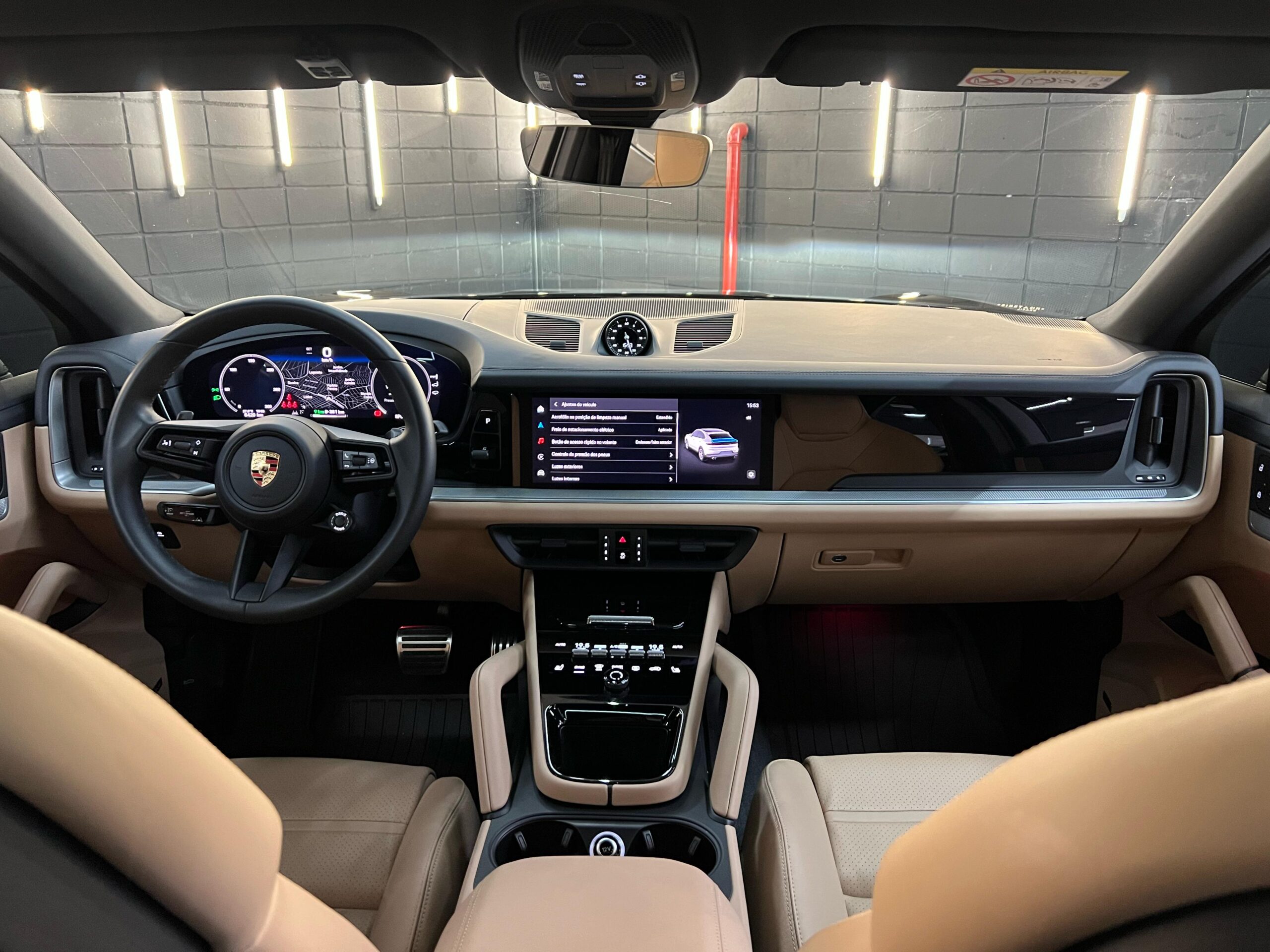 Porsche Cayenne S Coupé E-Hybrid 2024 - Painel