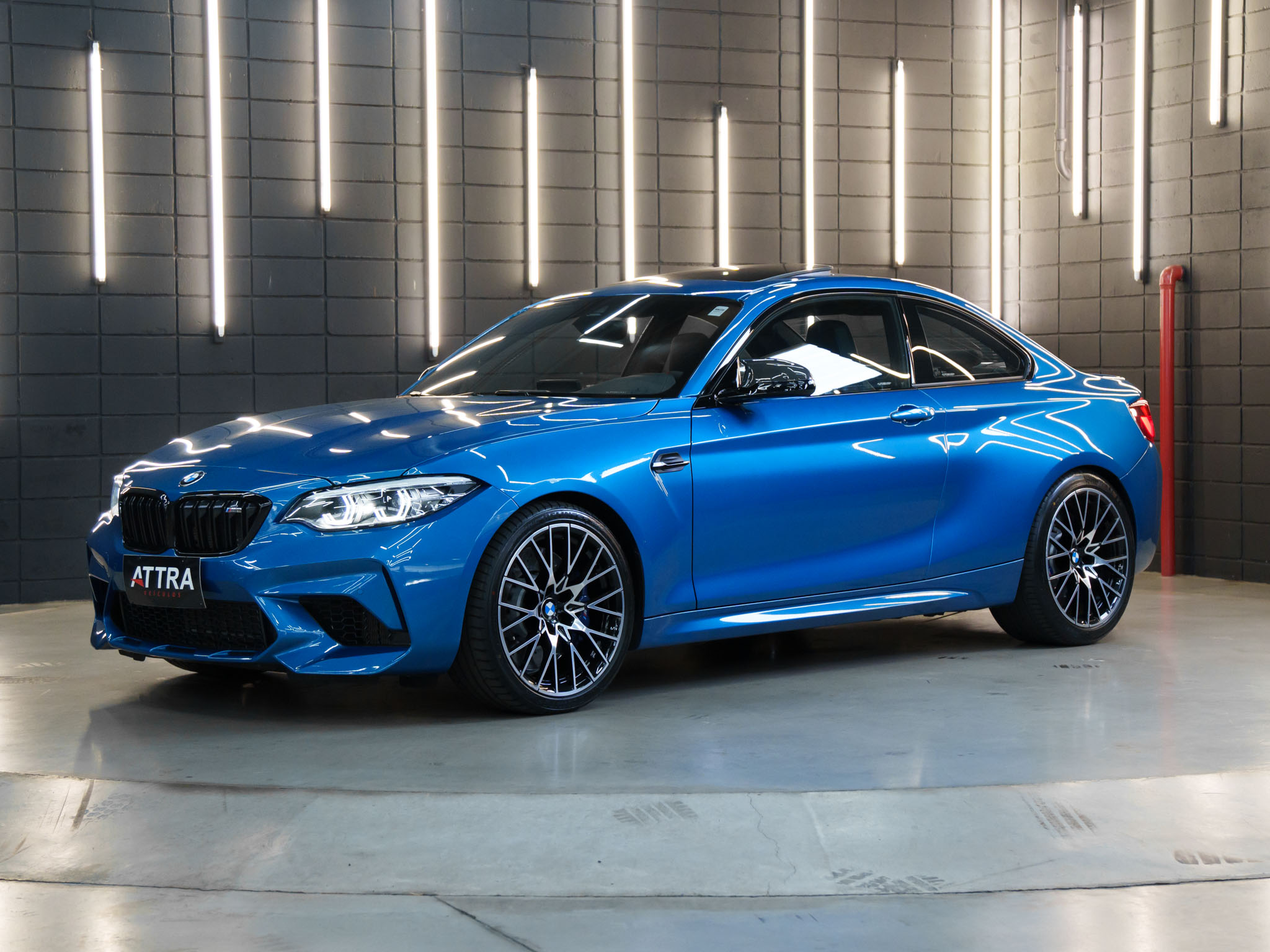 BMW M2 Competition 2020 Azul Long Beach