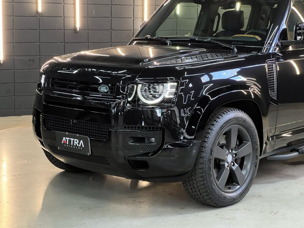 Land Rover Defender 110d HSE 2024 - Vista frontal